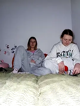 ella grays online show from 2, 3, 2026