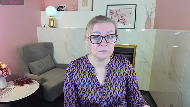 AlexandraKind online show from 26, 2, 2025