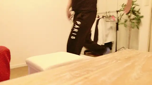 Snapshot of undo-busoku69 chatting on 20, 11, 2025 undo-busoku69 online show from 20, 11, 2025