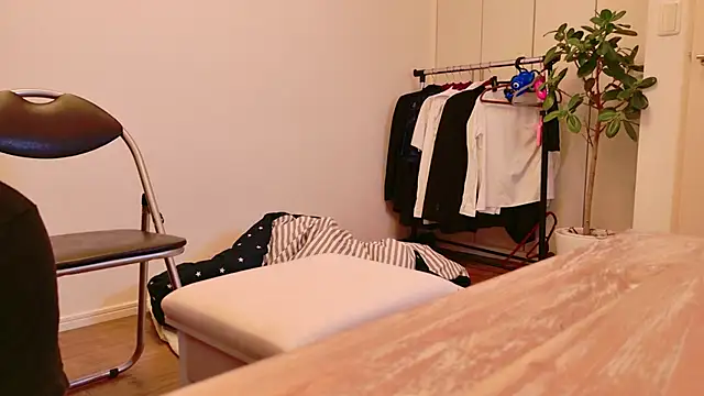 Snapshot of undo-busoku69 chatting on 23, 11, 2025 undo-busoku69 online show from 23, 11, 2025