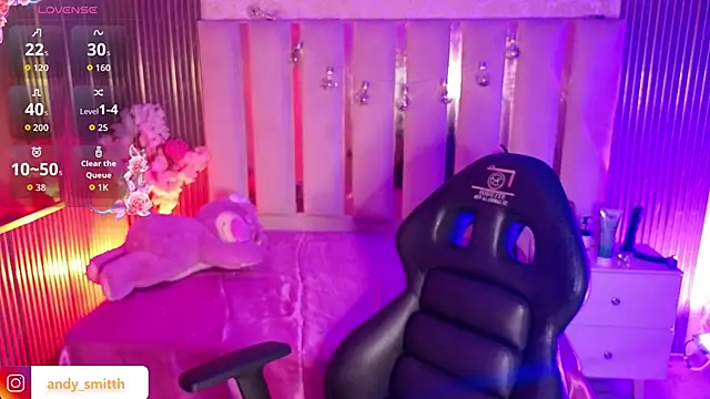 Snapshot of Andy_tay1 chatting on 8, 11, 2025 Andy tay1 online show from 8, 11, 2025