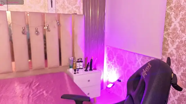 Snapshot of Andy_tay1 chatting on 25, 11, 2025 Andy tay1 online show from 25, 11, 2025