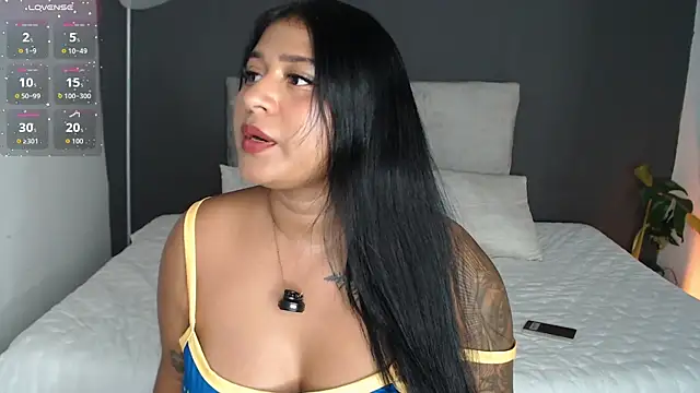Snapshot of alinakiss chatting on 26, 6, 2026 alinakiss online show from 26, 6, 2026