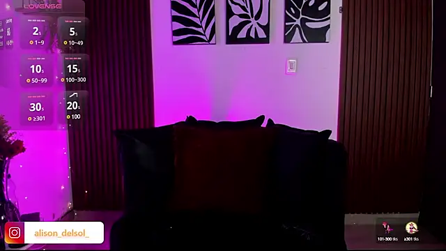 Snapshot of Alisson_Wynter chatting on 18, 2, 2025 Alisson Wynter online show from 18, 2, 2025