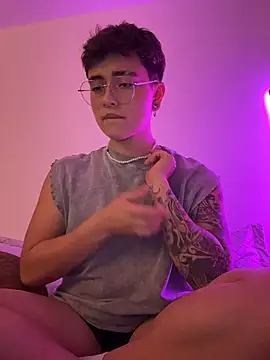 Chriss gomez2 online show from 23, 11, 2025