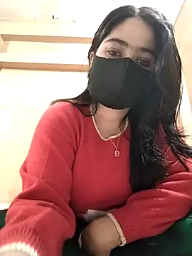 Magical Girl- online show from 5, 12, 2025