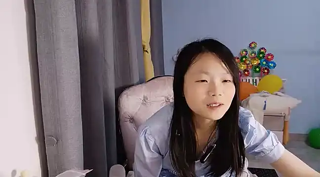 Lena-yyds online show from 3, 3, 2025