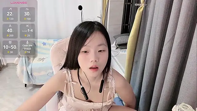 Lena-yyds online show from 5, 11, 2025