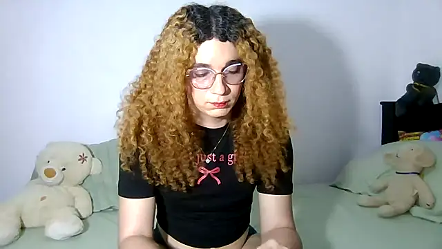 Snapshot of CELESSTESeductora chatting on 14, 6, 2026 CELESSTESeductora online show from 14, 6, 2026