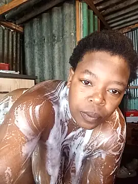 curvyloneah75 online show from 18, 2, 2026