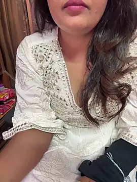 Snapshot of _nishalove19 chatting on 10, 11, 2025 nishalove19 online show from 10, 11, 2025