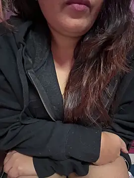 Snapshot of _nishalove19 chatting on 24, 11, 2025 nishalove19 online show from 24, 11, 2025