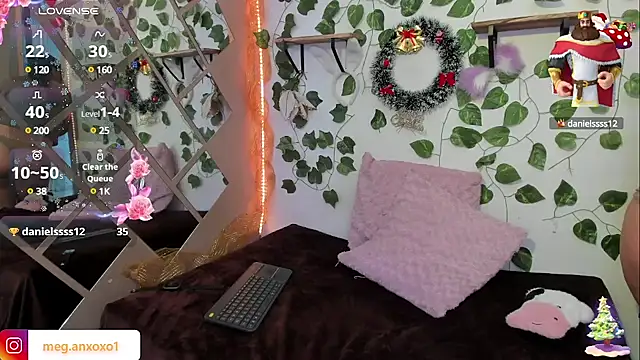 Snapshot of Megan_sophia2 chatting on 17, 12, 2024 Megan sophia2 online show from 17, 12, 2024