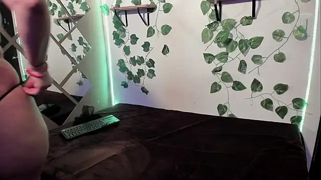 Snapshot of Megan_sophia2 chatting on 22, 1, 2025 Megan sophia2 online show from 22, 1, 2025