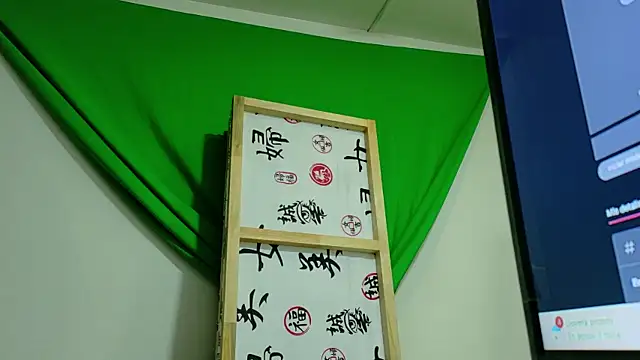 Snapshot of Megan_sophia2 chatting on 8, 10, 2025 Megan sophia2 online show from 8, 10, 2025