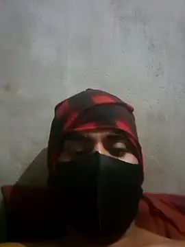 Snapshot of imissyoumylove14 chatting on 8, 1, 2025 imissyoumylove14 online show from 8, 1, 2025