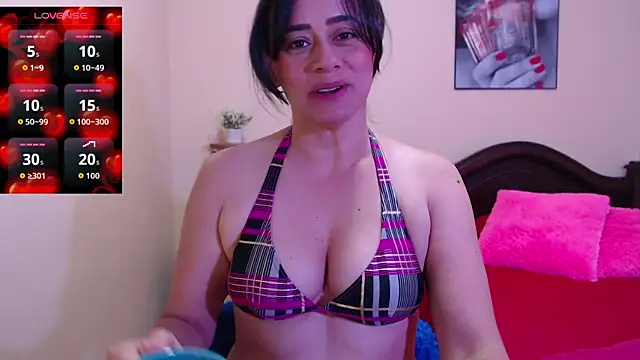 sara florez1 online show from 12, 9, 2025