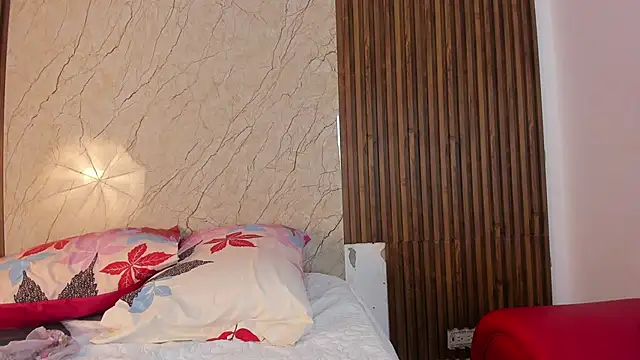 king lovely hornyy online show from 9, 11, 2025