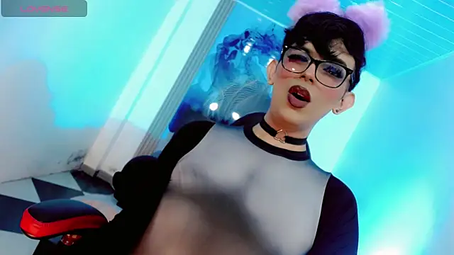 Snapshot of Alessa_mullen chatting on 14, 10, 2025 Alessa mullen online show from 14, 10, 2025
