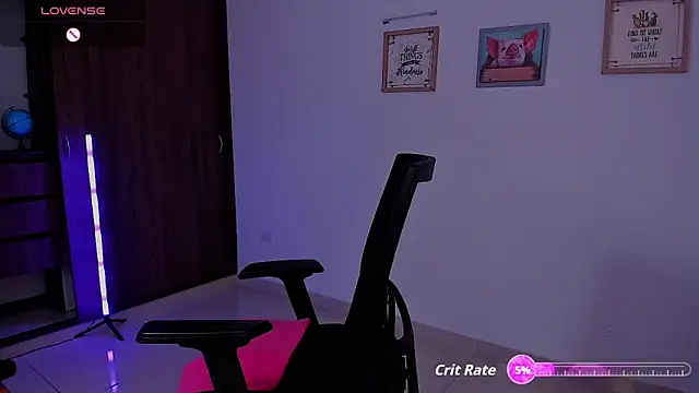 Snapshot of khris_boobs chatting on 14, 12, 2025 khris boobs online show from 14, 12, 2025