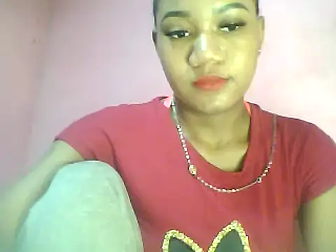 Snapshot of Fariana01 chatting on 16, 12, 2024 Fariana01 online show from 16, 12, 2024