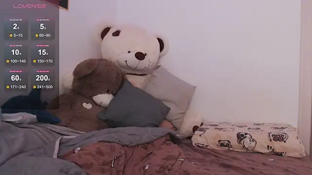 Snapshot of juicy_mystery chatting on 5, 1, 2025 juicy mystery online show from 5, 1, 2025