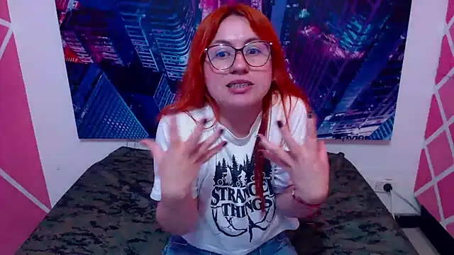 XxMiaSexxyHotxX online show from 28, 11, 2025