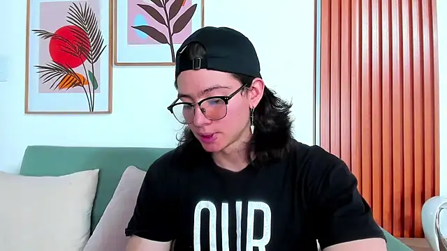 Snapshot of AngelBennet_ chatting on 22, 1, 2025 AngelBennet online show from 22, 1, 2025