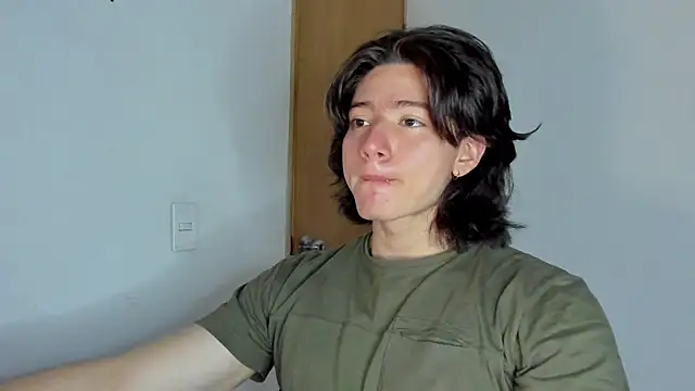 Snapshot of AngelBennet_ chatting on 19, 11, 2025 AngelBennet online show from 19, 11, 2025