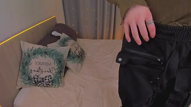 Snapshot of Kleo_Godde chatting on 15, 1, 2025 Kleo Godde online show from 15, 1, 2025