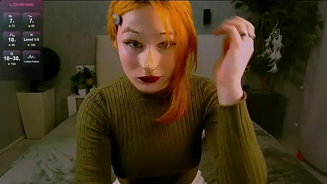 Snapshot of Kleo_Godde chatting on 1, 2, 2025 Kleo Godde online show from 1, 2, 2025