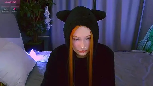 Snapshot of Kleo_Godde chatting on 20, 2, 2025 Kleo Godde online show from 20, 2, 2025