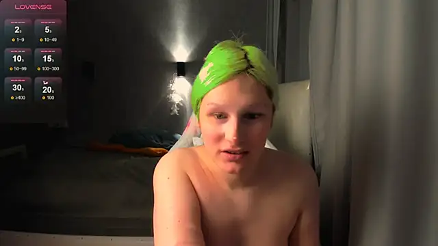 Snapshot of Kleo_Godde chatting on 1, 10, 2025 Kleo Godde online show from 1, 10, 2025