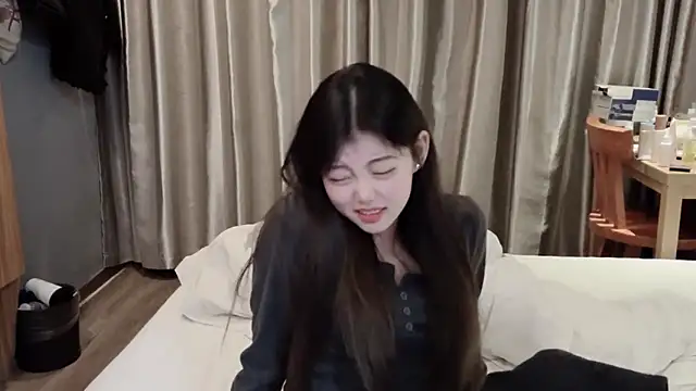 yangyang-1115 online show from 19, 2, 2025