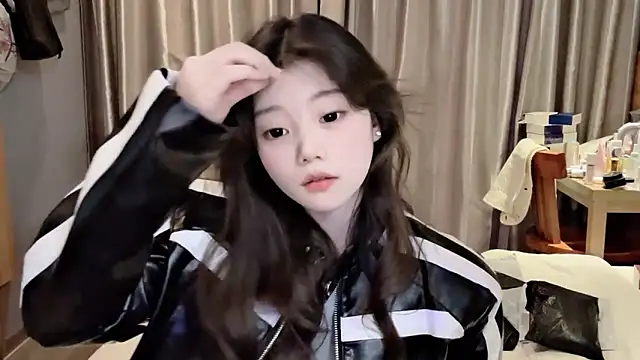 yangyang-1115 online show from 28, 2, 2025