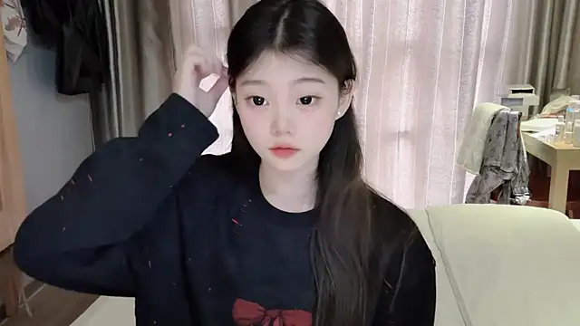 yangyang-1115 online show from 9, 3, 2025