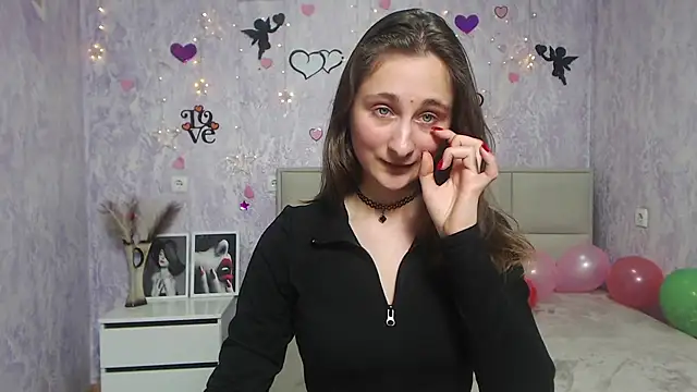 MichelLeee online show from 31, 1, 2025