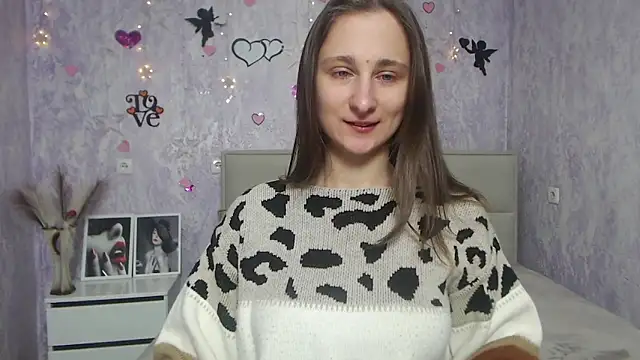 MichelLeee online show from 15, 2, 2025