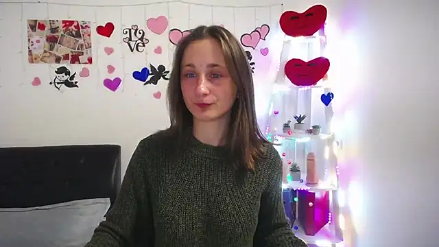 MichelLeee online show from 26, 2, 2025