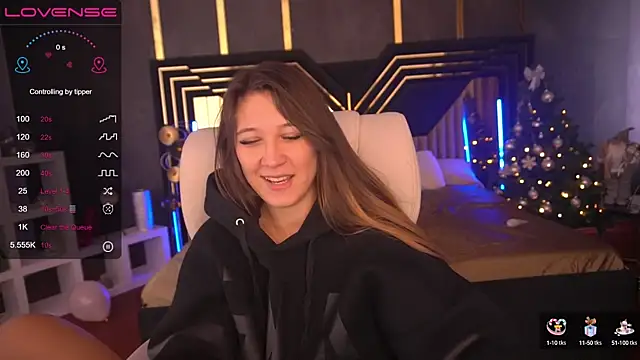 DreamyLinaa online show from 30, 12, 2024