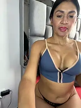 danielax50 online show from 6, 3, 2025