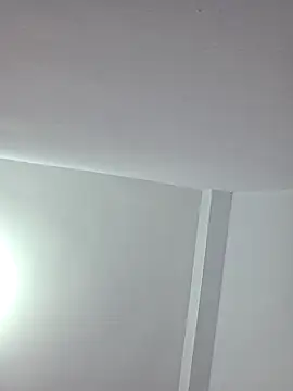 NeredaXxx online show from 15, 12, 2025