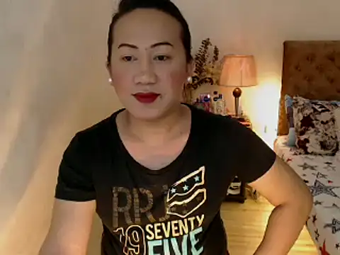 Snapshot of playtimesussy69 chatting on 12, 1, 2025 playtimesussy69 online show from 12, 1, 2025