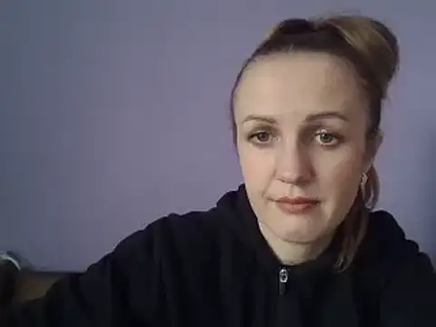 Snapshot of Milaniya261 chatting on 22, 1, 2025 Milaniya261 online show from 22, 1, 2025