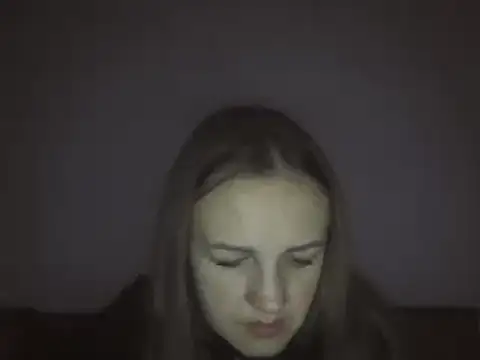 Snapshot of Milaniya261 chatting on 3, 2, 2025 Milaniya261 online show from 3, 2, 2025