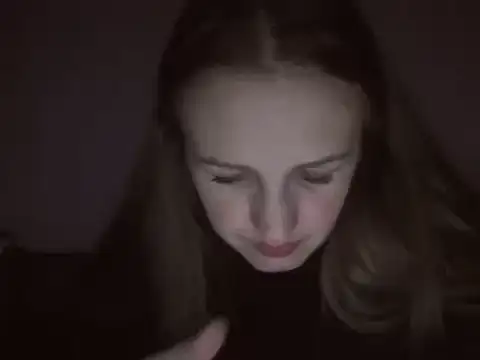 Snapshot of Milaniya261 chatting on 4, 2, 2025 Milaniya261 online show from 4, 2, 2025