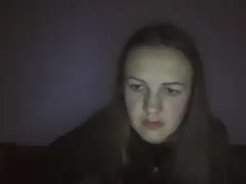 Snapshot of Milaniya261 chatting on 6, 2, 2025 Milaniya261 online show from 6, 2, 2025