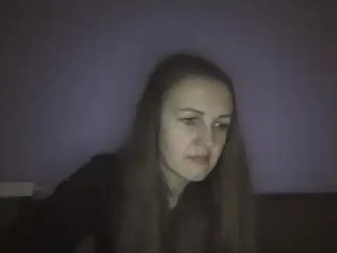 Snapshot of Milaniya261 chatting on 8, 2, 2025 Milaniya261 online show from 8, 2, 2025