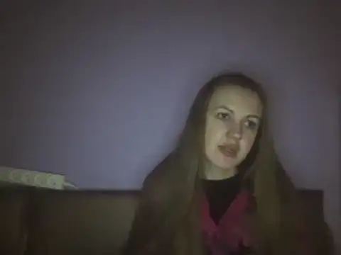 Snapshot of Milaniya261 chatting on 28, 2, 2025 Milaniya261 online show from 28, 2, 2025