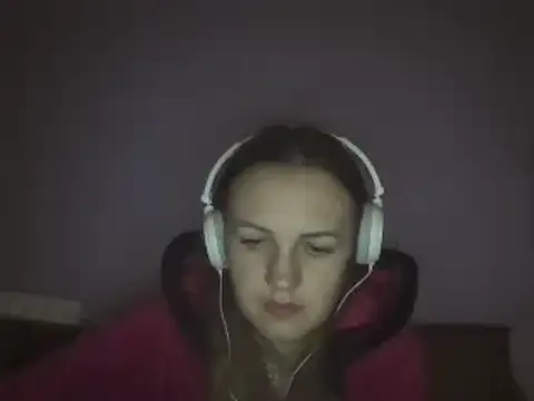 Snapshot of Milaniya261 chatting on 2, 3, 2025 Milaniya261 online show from 2, 3, 2025